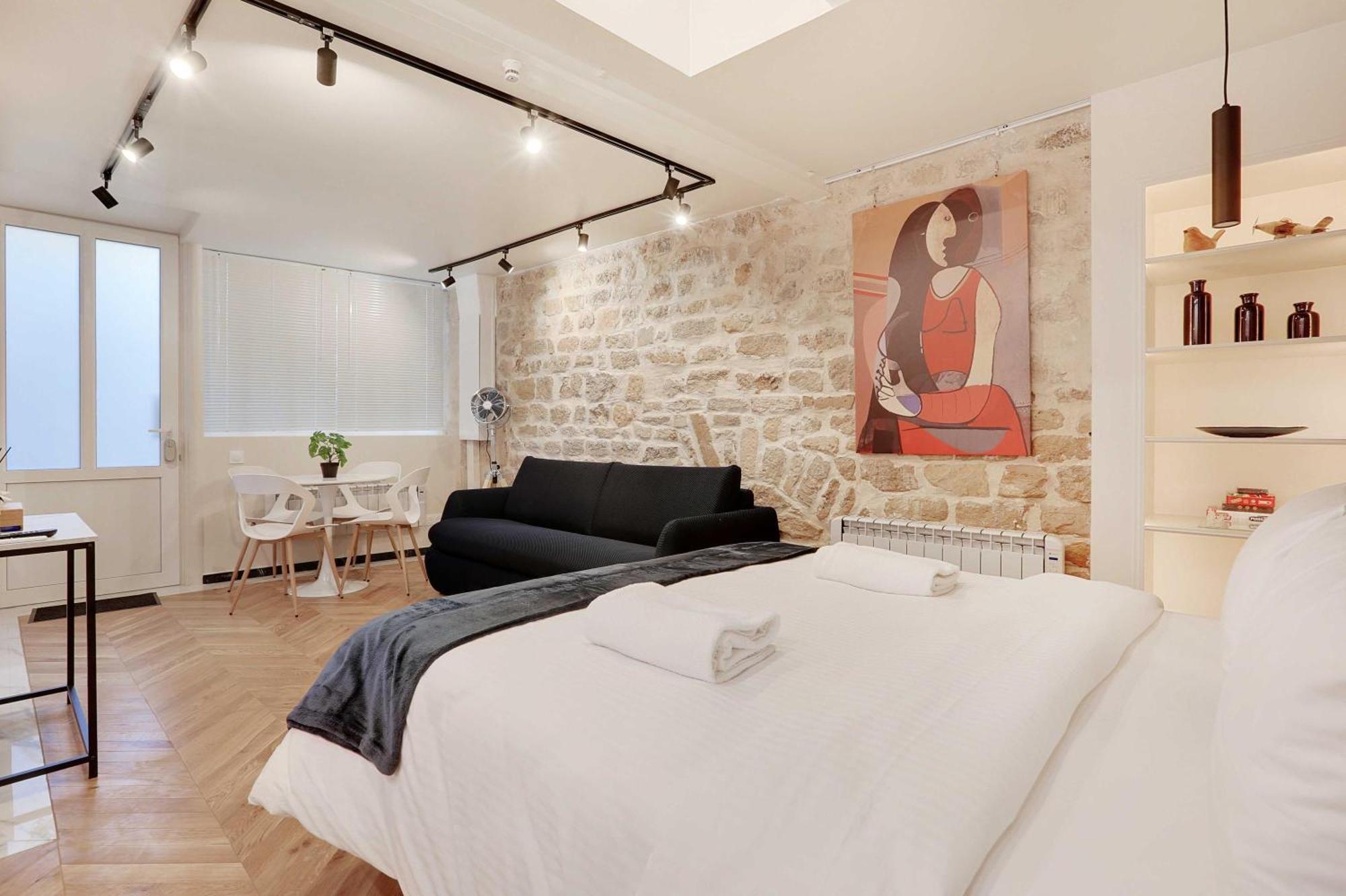 Apartment Moderne & Cosy Abbesses Paris